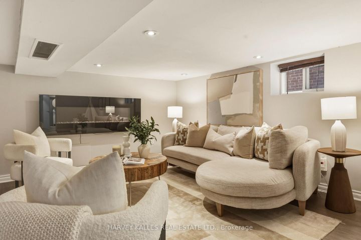 Photo 30 at 683 Hillsdale Avenue E, Mount Pleasant East, Toronto