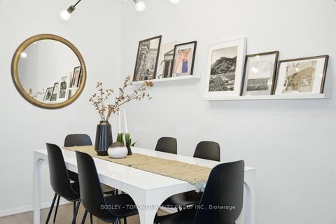 Photo 12 at 10 Loretto Lane, University, Toronto