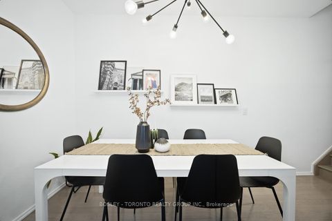 Photo 14 at 10 Loretto Lane, University, Toronto