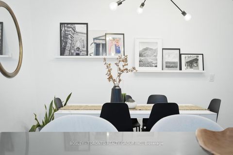 Photo 15 at 10 Loretto Lane, University, Toronto