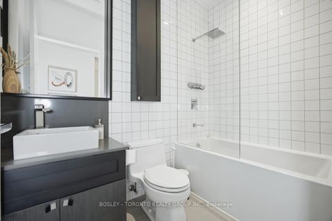 Photo 18 at 10 Loretto Lane, University, Toronto