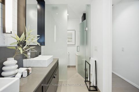 Photo 28 at 10 Loretto Lane, University, Toronto