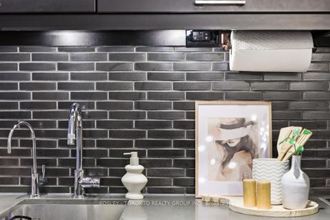 Photo 33 at 10 Loretto Lane, University, Toronto