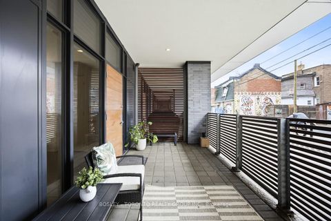 Photo 39 at 10 Loretto Lane, University, Toronto