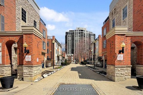 Photo 2 at 272 - 3 Everson Drive, Willowdale East, Toronto