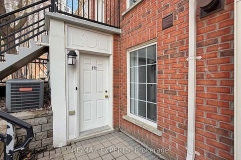 Photo 4 at 272 - 3 Everson Drive, Willowdale East, Toronto