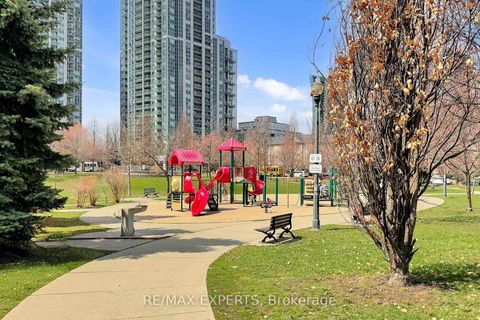 Photo 25 at 272 - 3 Everson Drive, Willowdale East, Toronto