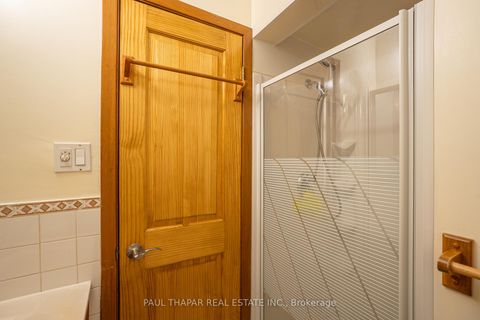 Photo 27 at 10 Castlebury Crescent, Steeles, Toronto