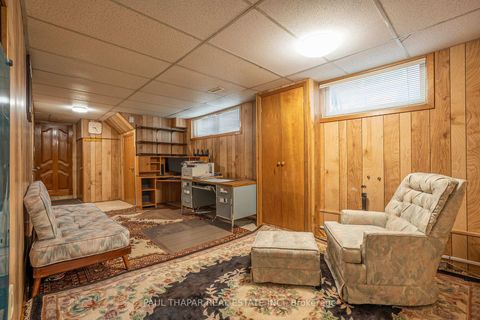 Photo 29 at 10 Castlebury Crescent, Steeles, Toronto