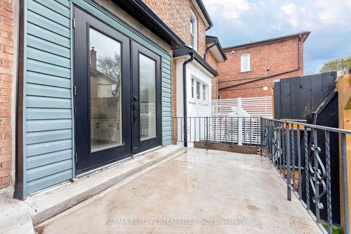 Photo 36 at 41 Greenlaw Avenue, Davenport, Toronto