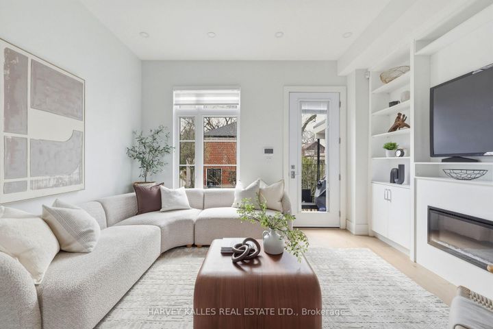 Photo 17 at 599 Soudan Avenue, Mount Pleasant East, Toronto