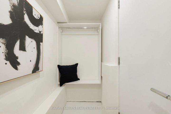 Photo 23 at 599 Soudan Avenue, Mount Pleasant East, Toronto