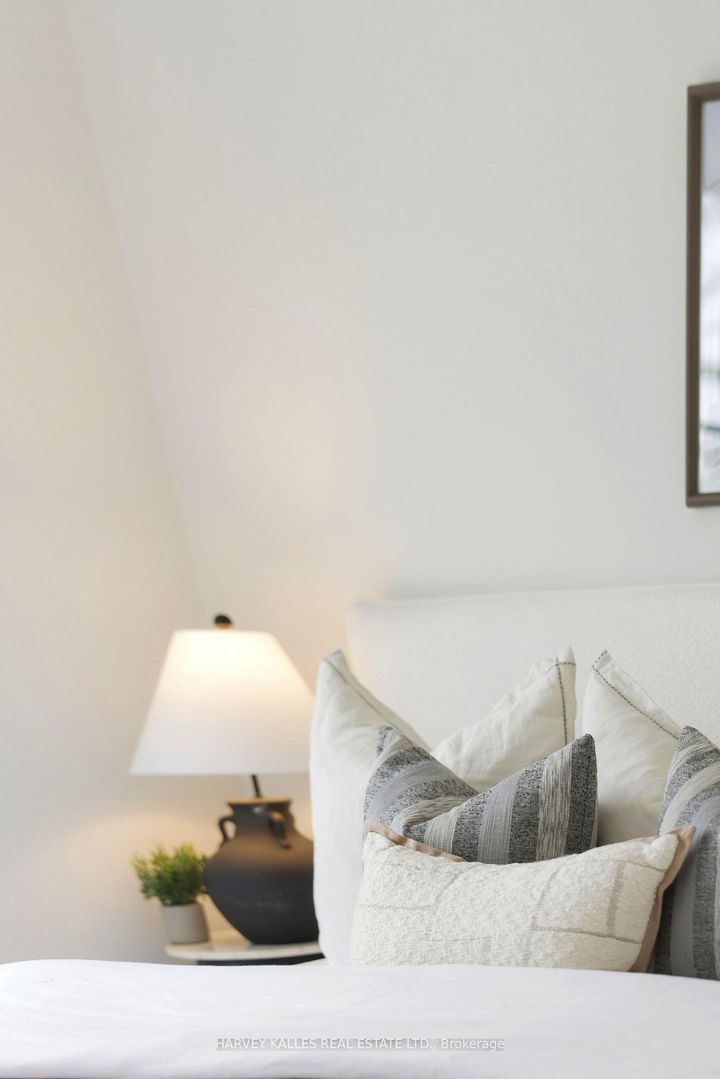 Photo 31 at 599 Soudan Avenue, Mount Pleasant East, Toronto