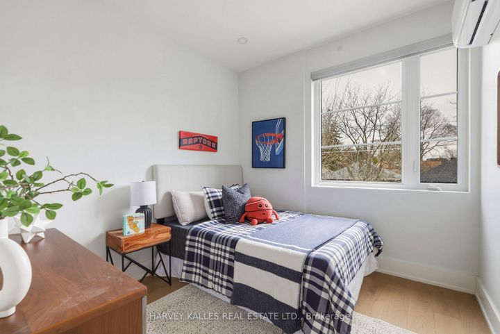 Photo 37 at 599 Soudan Avenue, Mount Pleasant East, Toronto