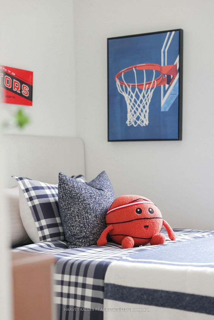 Photo 38 at 599 Soudan Avenue, Mount Pleasant East, Toronto