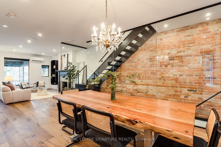 Photo 11 at 88 Grace Street, Bellwoods, Toronto