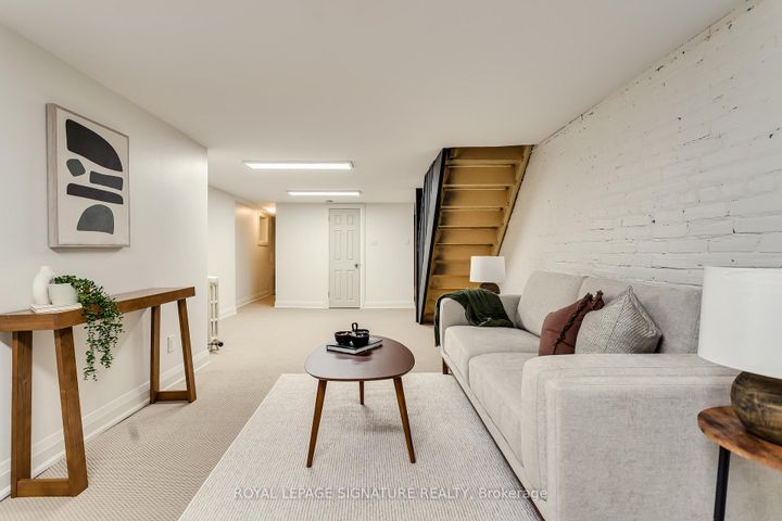 Photo 37 at 88 Grace Street, Bellwoods, Toronto