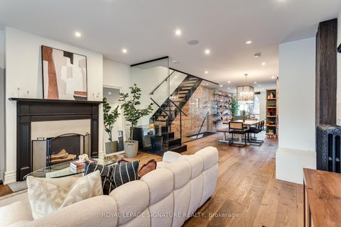 Photo 3 at 88 Grace Street, Bellwoods, Toronto