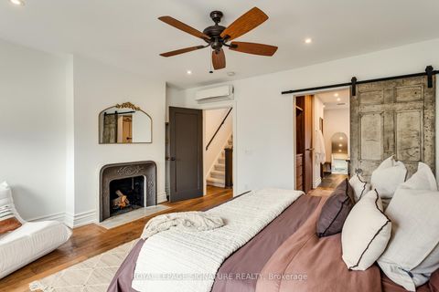 Photo 21 at 88 Grace Street, Bellwoods, Toronto