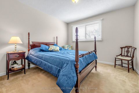 Photo 26 at 10 Hastings Drive, Unionville, Markham