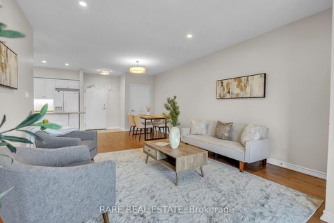 Photo 11 at 309 - 41 Ferndale Drive S, Ardagh, Barrie