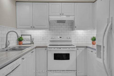 Photo 19 at 309 - 41 Ferndale Drive S, Ardagh, Barrie