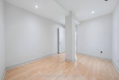 Photo 30 at 25 Fordwich Crescent, Kipling, Toronto