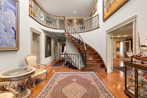 Photo 5 at 129 Rose Green Drive, Uplands, Vaughan