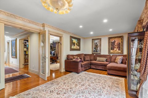 Photo 8 at 129 Rose Green Drive, Uplands, Vaughan