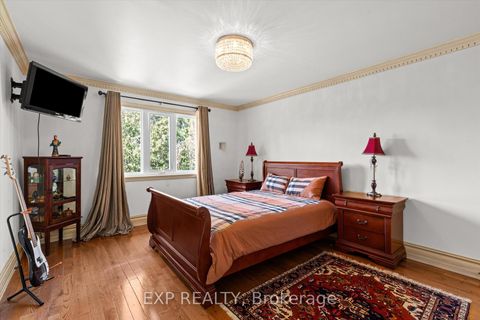 Photo 22 at 129 Rose Green Drive, Uplands, Vaughan