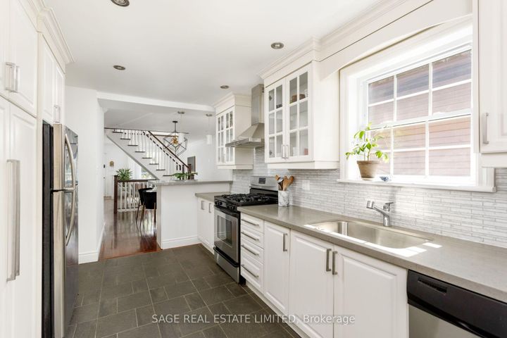 Photo 12 at 206 Hamilton Street, South Riverdale, Toronto