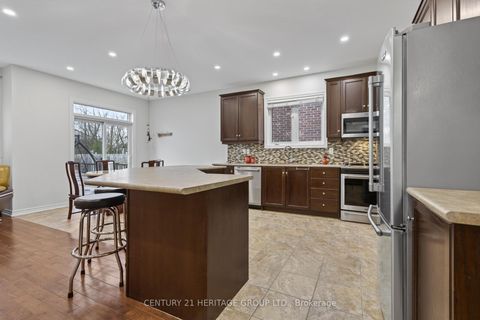 Photo 8 at 136 Riveredge Drive, Keswick North, Georgina