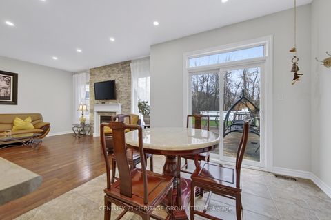 Photo 12 at 136 Riveredge Drive, Keswick North, Georgina