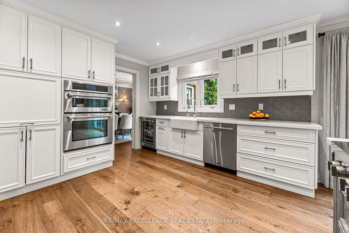 Photo 10 at 2446 Hammond Road, Sheridan, Mississauga