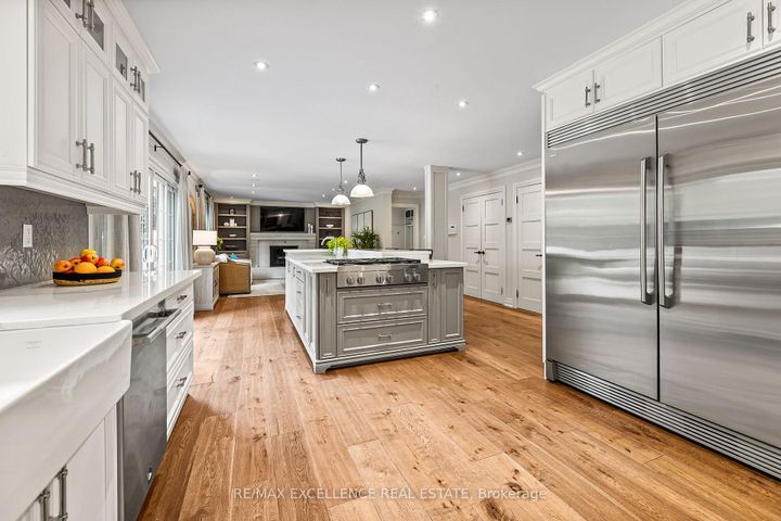 Photo 11 at 2446 Hammond Road, Sheridan, Mississauga