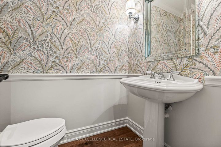 Photo 15 at 2446 Hammond Road, Sheridan, Mississauga