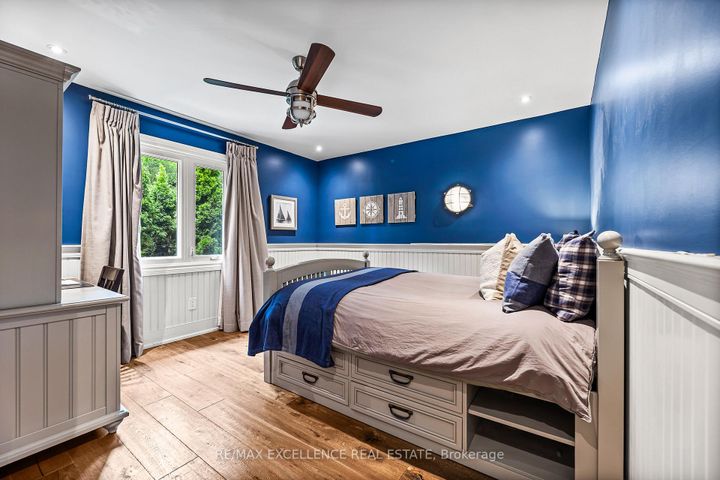 Photo 22 at 2446 Hammond Road, Sheridan, Mississauga