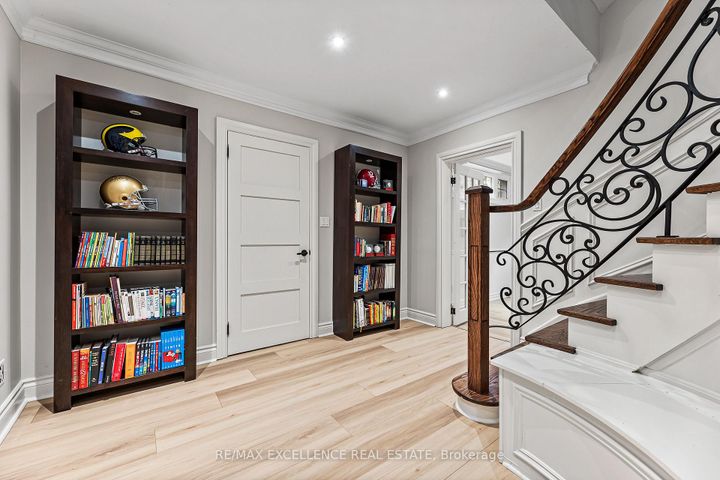 Photo 34 at 2446 Hammond Road, Sheridan, Mississauga