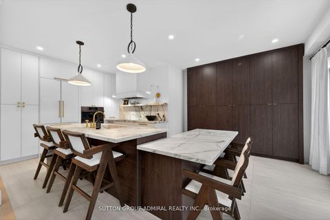 Photo 5 at 11 Malka Gate, Beverley Glen, Vaughan