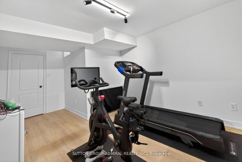 Photo 27 at 11 Malka Gate, Beverley Glen, Vaughan