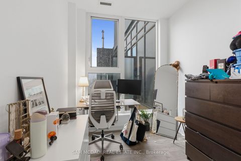 Photo 2 at PH01 - 270 Dufferin Street, South Parkdale, Toronto