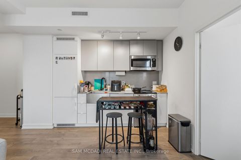Photo 5 at PH01 - 270 Dufferin Street, South Parkdale, Toronto