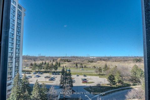 Photo 6 at 808 - 21 Markbrook Lane, Jamestown, Toronto