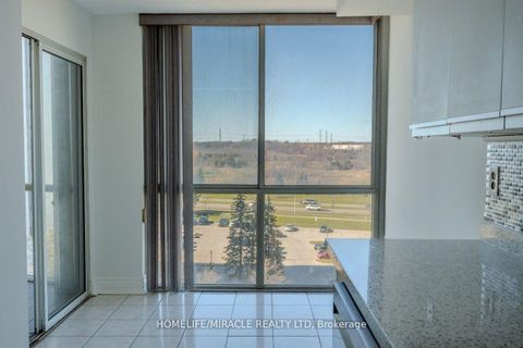 Photo 11 at 808 - 21 Markbrook Lane, Jamestown, Toronto
