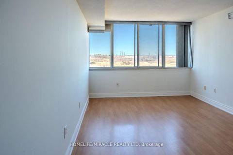 Photo 17 at 808 - 21 Markbrook Lane, Jamestown, Toronto