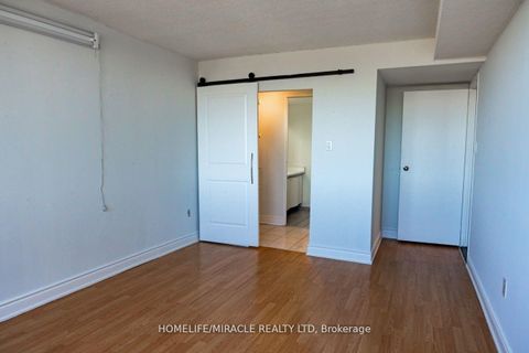 Photo 18 at 808 - 21 Markbrook Lane, Jamestown, Toronto