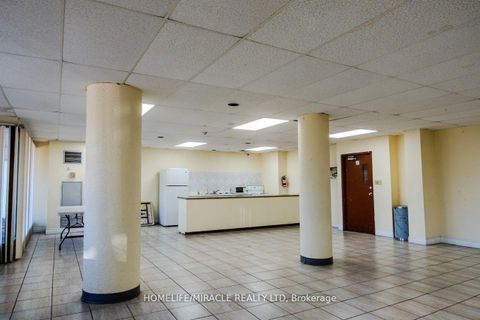 Photo 27 at 808 - 21 Markbrook Lane, Jamestown, Toronto