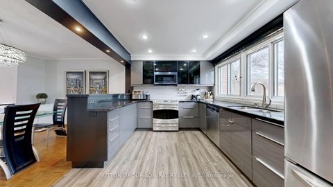 Photo 12 at 4 Dove Hawk Way, Branson, Toronto