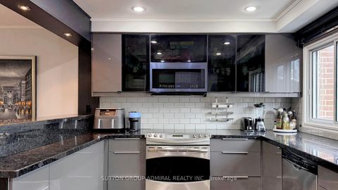 Photo 16 at 4 Dove Hawk Way, Branson, Toronto