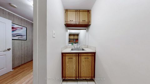 Photo 33 at 4 Dove Hawk Way, Branson, Toronto